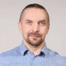 Илья Быстров